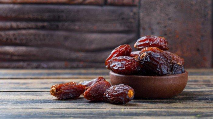 Detail Background Susu Kurma Nomer 28