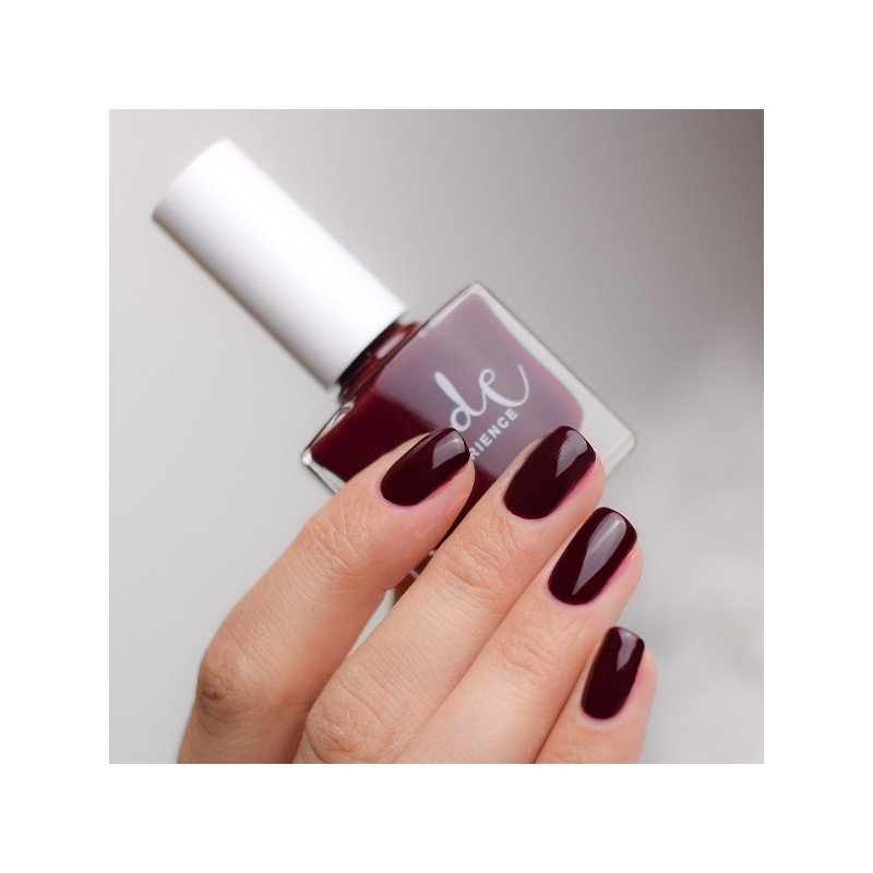 Detail Cremefarbener Nagellack Nomer 24