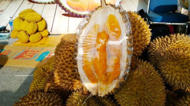 Detail Durian Oren Nomer 2