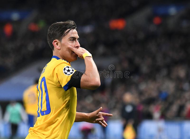 Detail Dybala Celebration Nomer 39