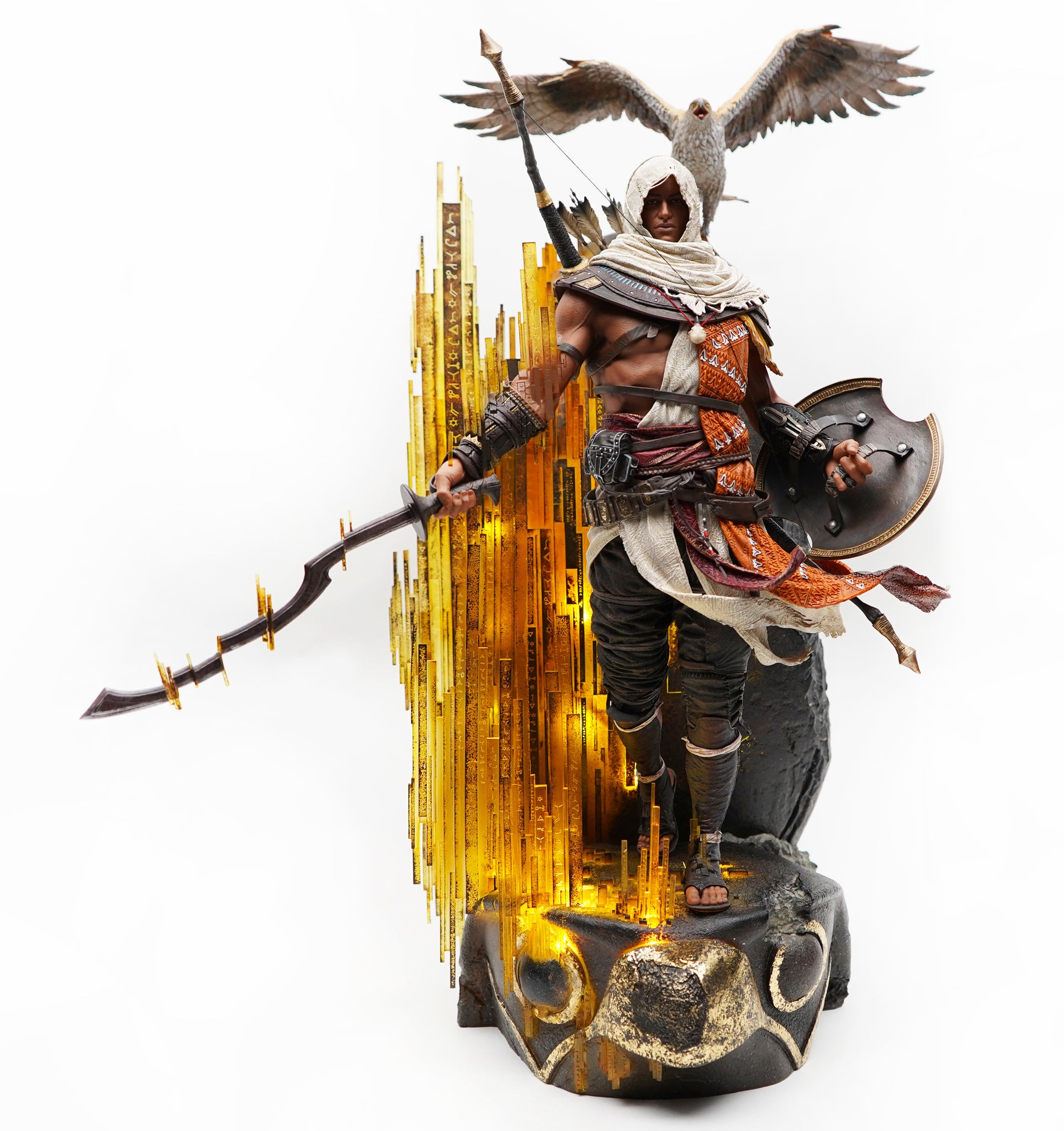 Detail Eagle Statuette Witcher 3 Nomer 40