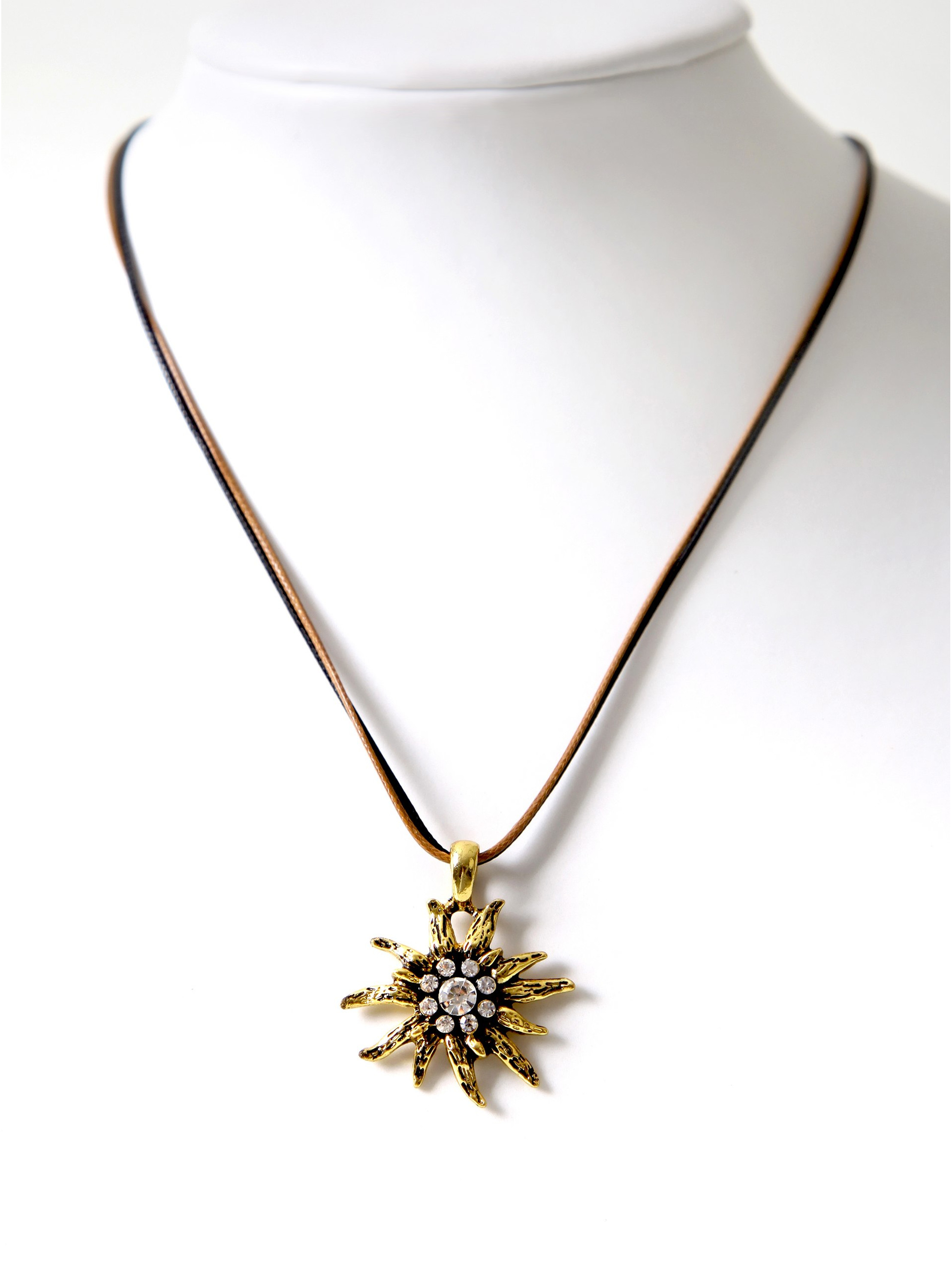 Detail Edelweiss Flower Necklace Nomer 15