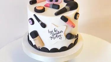 Detail Edit Kue Ulang Tahun Nomer 44