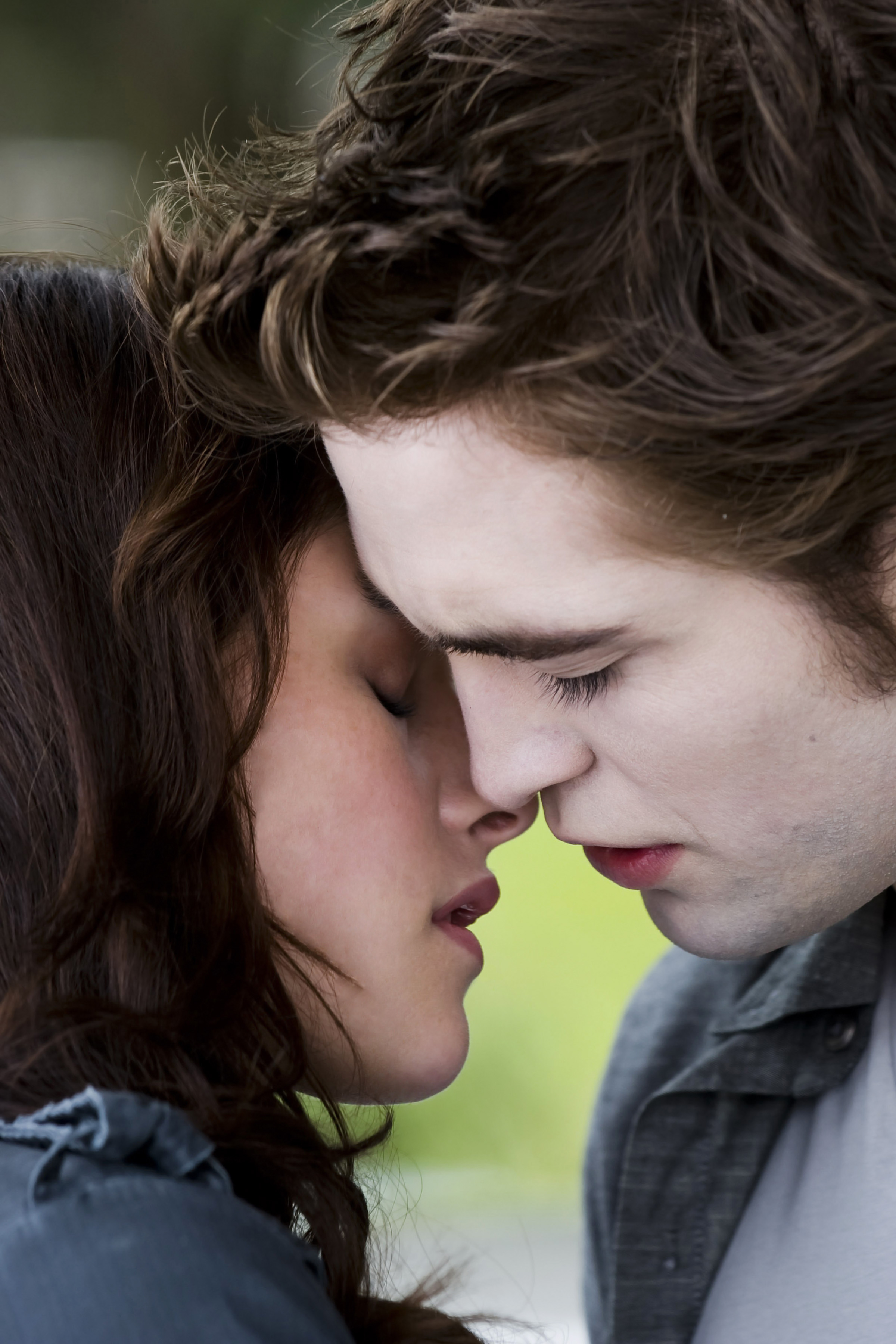 Detail Edward Cullen Dan Bella Swan Nomer 10