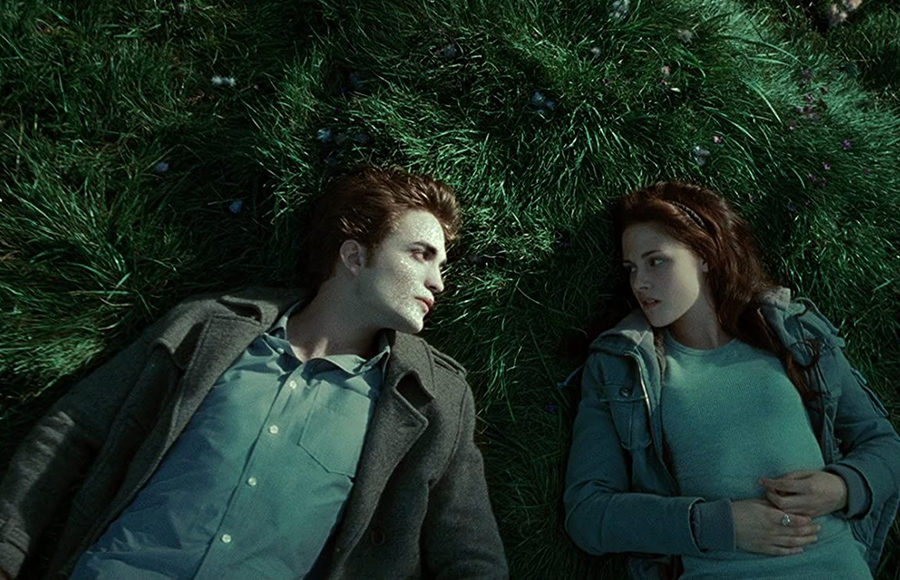 Detail Edward Cullen Dan Bella Swan Nomer 7