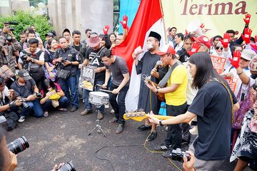 Detail Efek Rumah Kaca Mosi Tidak Percaya Nomer 50