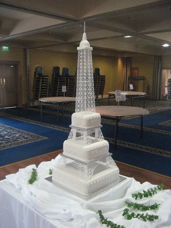 Detail Eifel Tower Wedding Cake Nomer 18