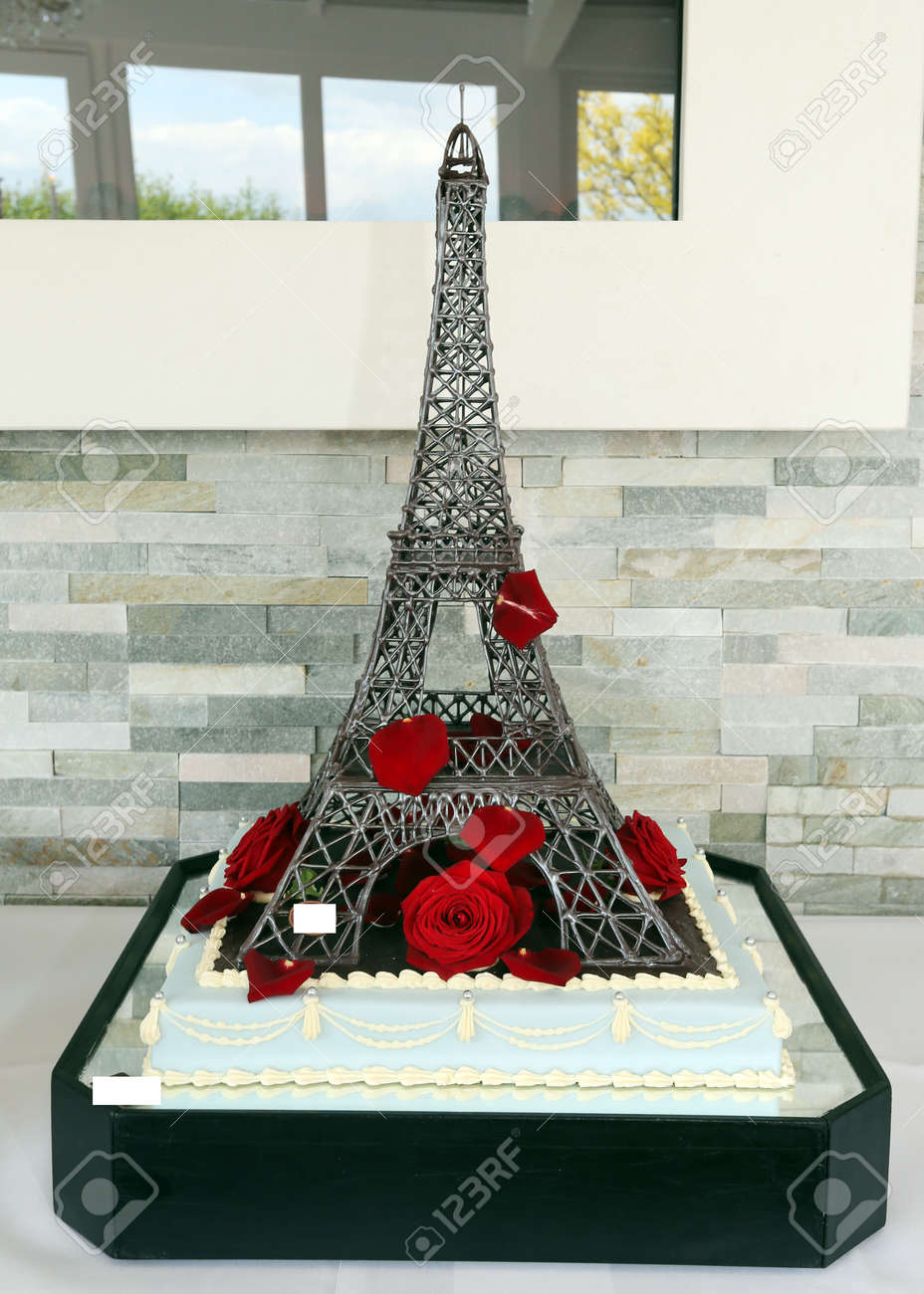 Detail Eifel Tower Wedding Cake Nomer 5