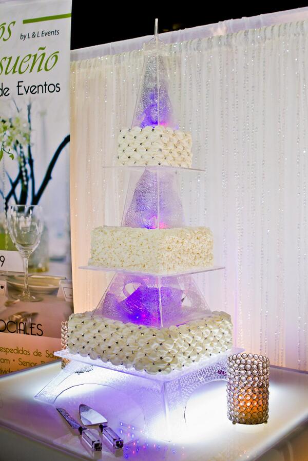 Detail Eifel Tower Wedding Cake Nomer 40