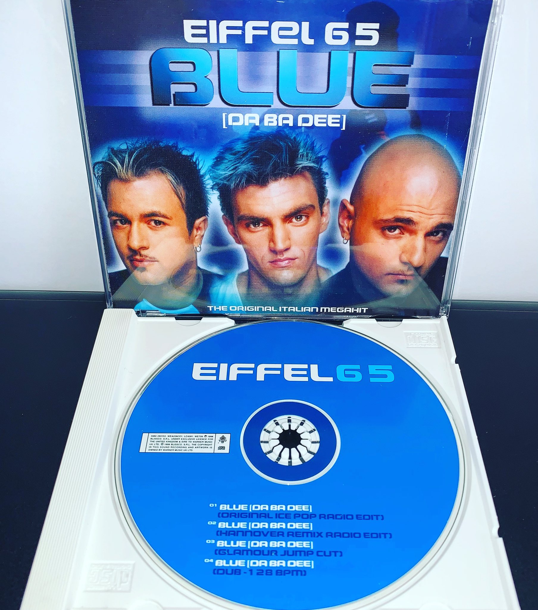 Detail Eiffel 65 Torrent Nomer 10