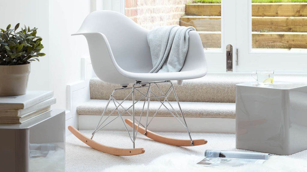 Detail Eiffel Rocking Chair Nomer 2