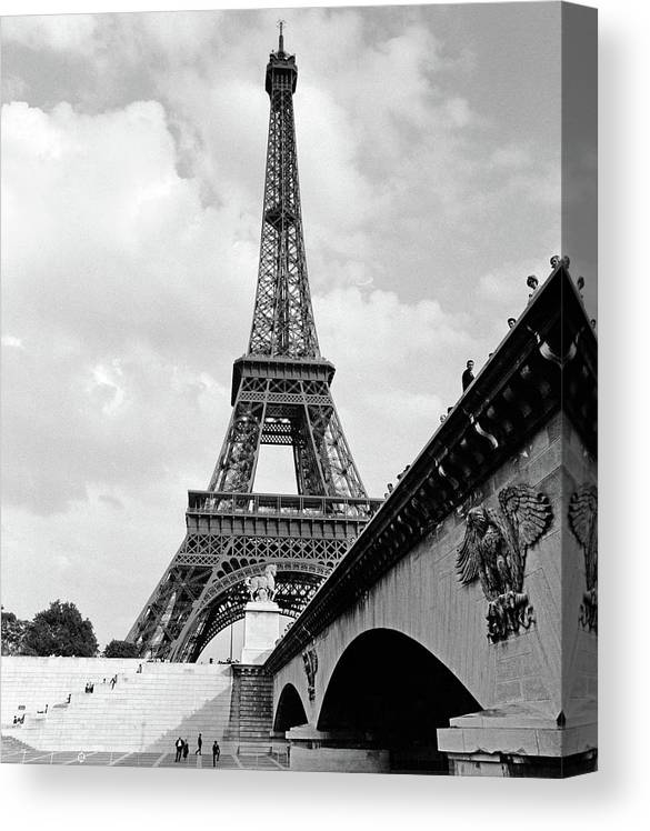 Detail Eiffel Tower 1920 Nomer 42