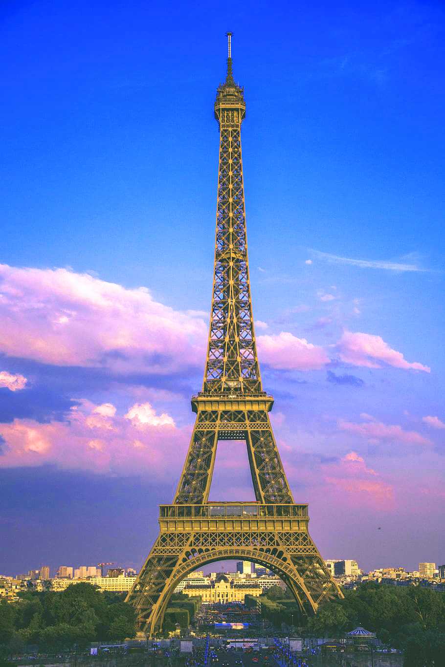 Detail Eiffel Tower Background Nomer 40