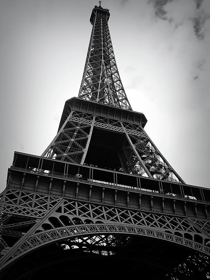 Detail Eiffel Tower Black And White Nomer 42