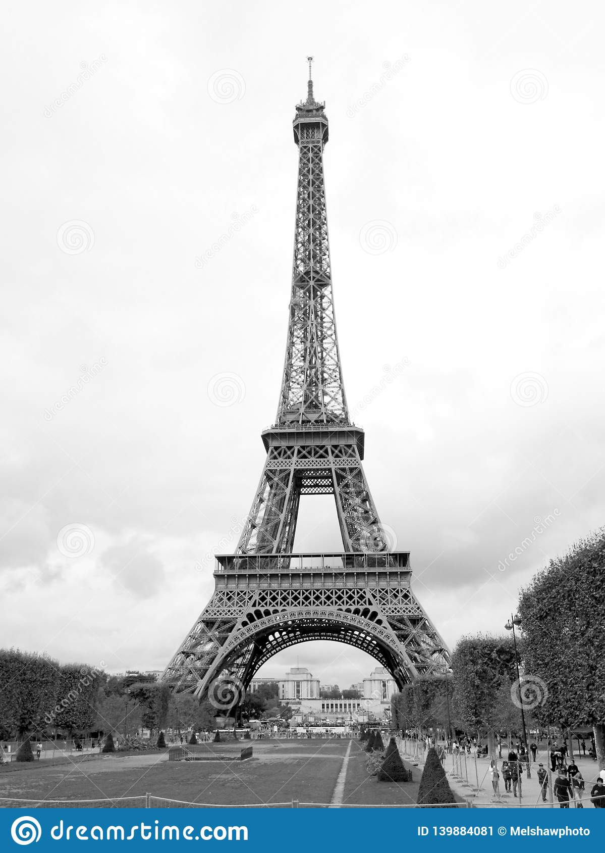 Detail Eiffel Tower Black And White Nomer 44