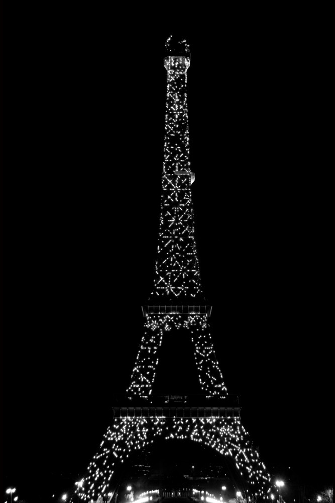 Detail Eiffel Tower Black And White Nomer 46