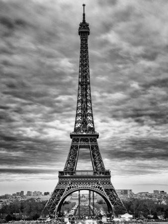 Detail Eiffel Tower Black And White Nomer 10