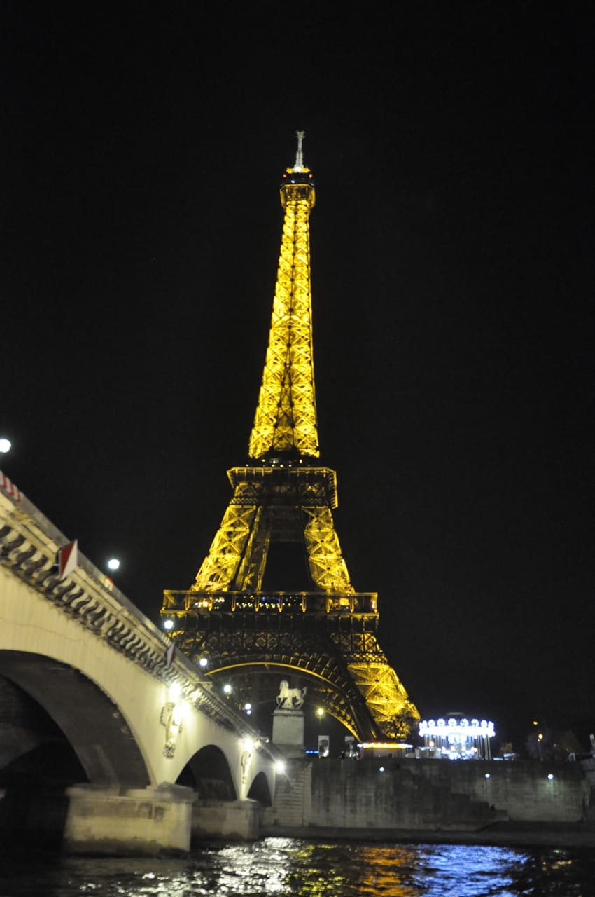 Detail Eiffel Tower Cake Pan Nomer 49