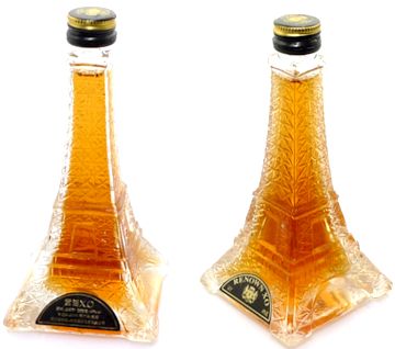 Detail Eiffel Tower Cognac Bottle Nomer 38