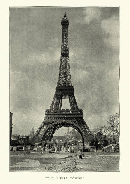 Detail Eiffel Tower Construction Poster Nomer 55