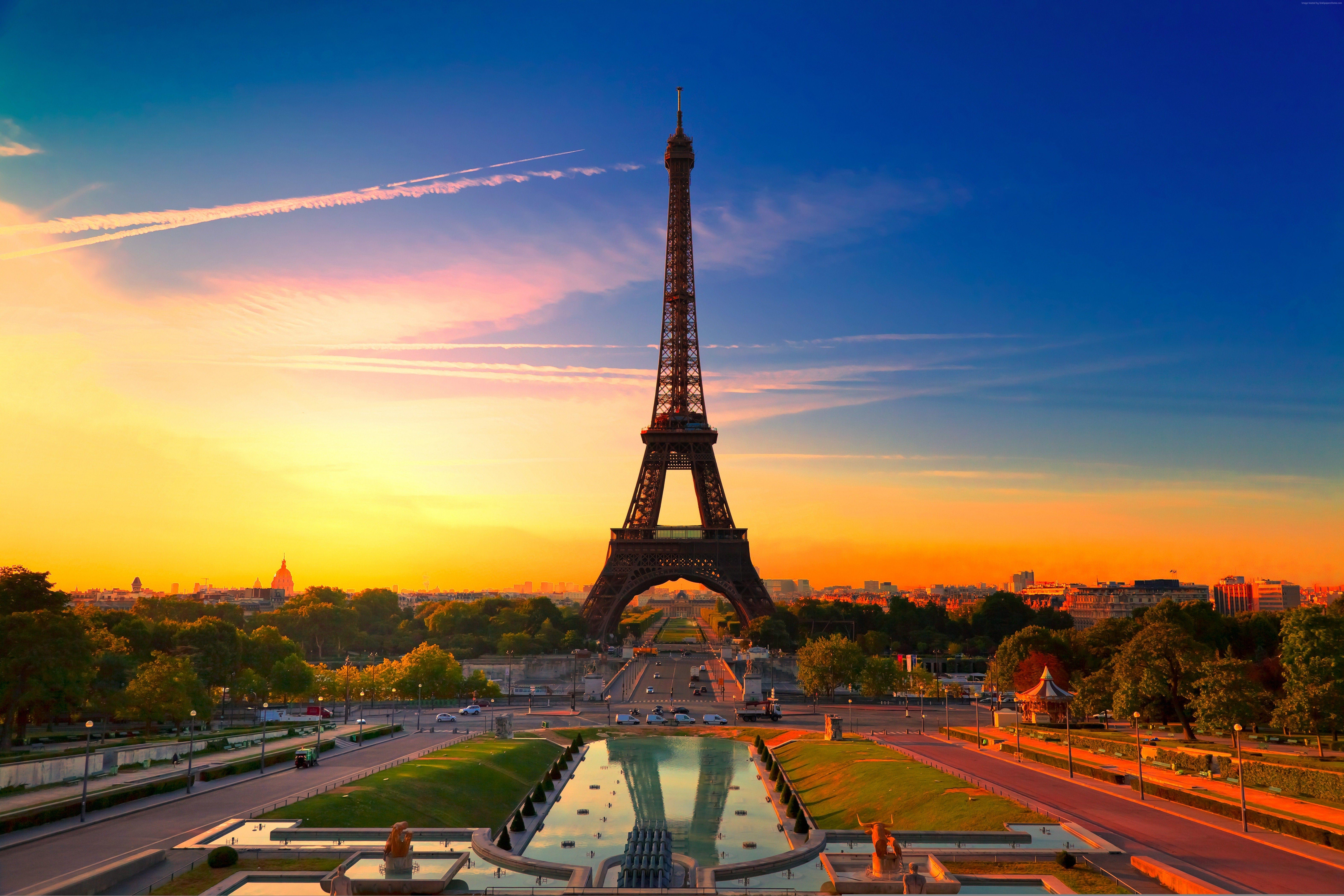 Detail Eiffel Tower Desktop Background Nomer 3