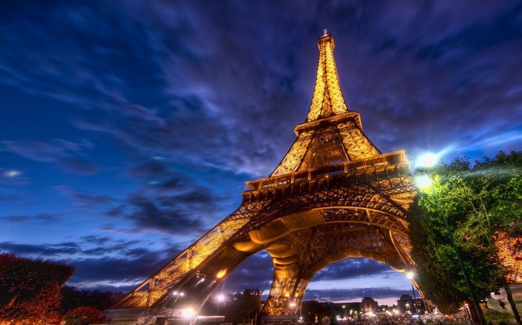 Detail Eiffel Tower Desktop Background Nomer 25