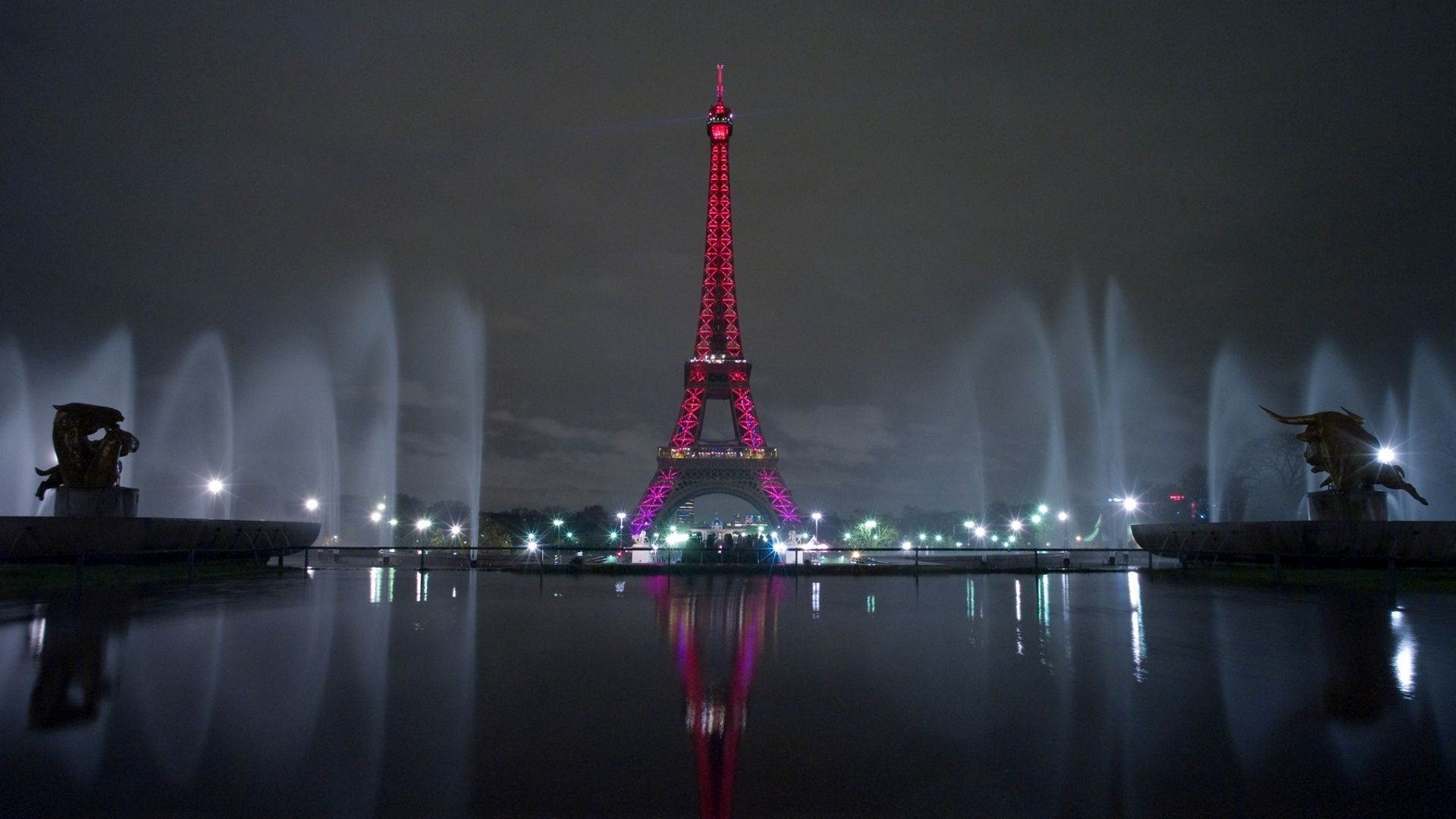 Detail Eiffel Tower Desktop Background Nomer 31