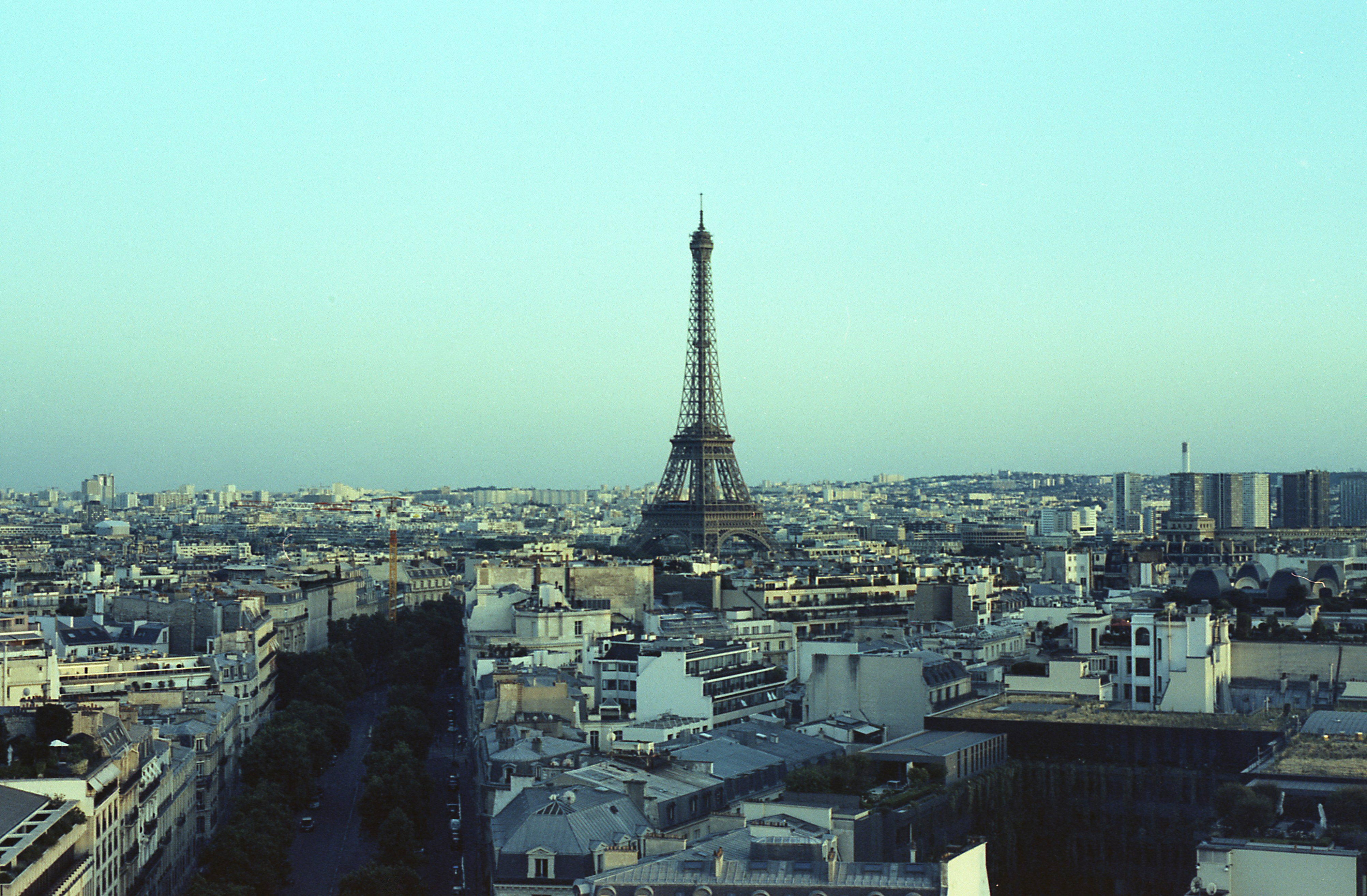 Detail Eiffel Tower Free Nomer 37