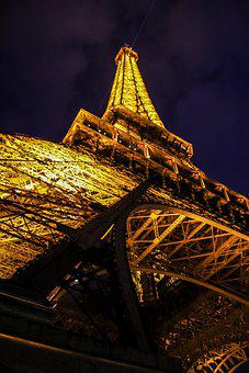 Detail Eiffel Tower Free Nomer 39
