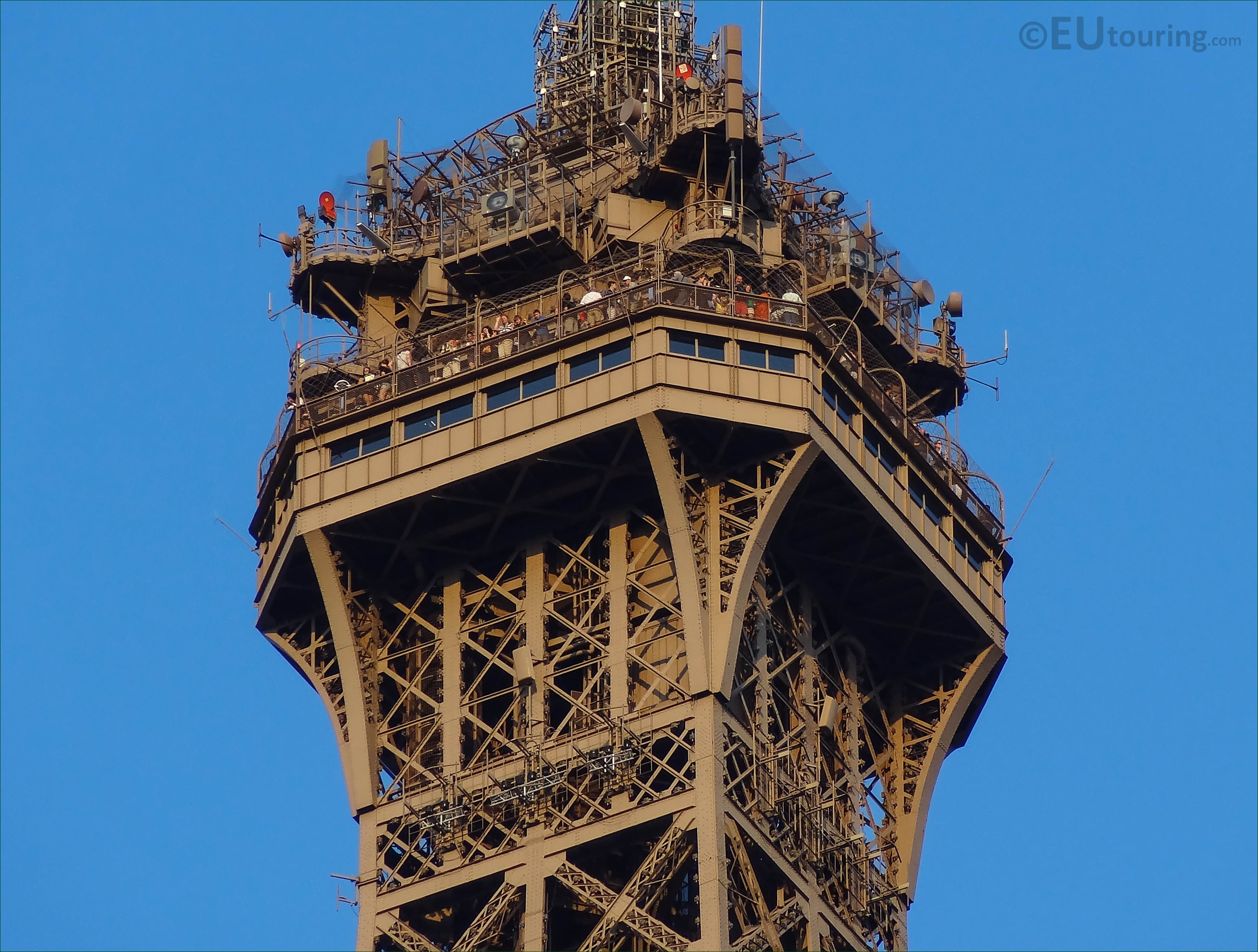 Detail Eiffel Tower High Definition Nomer 41