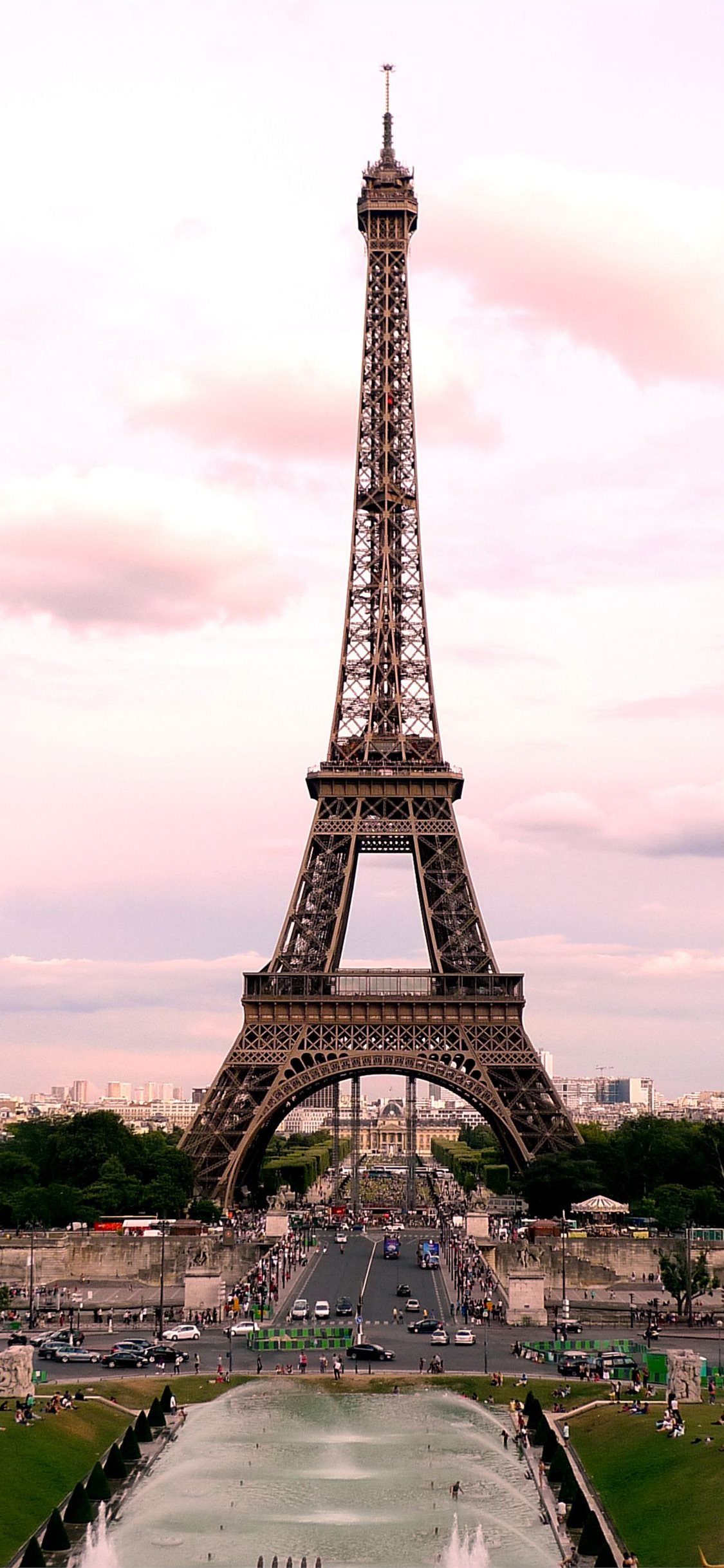 Detail Eiffel Tower Iphone Background Nomer 2