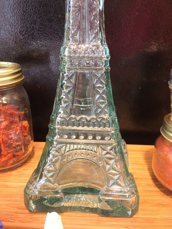 Detail Eiffel Tower Olive Oil Bottle Nomer 60