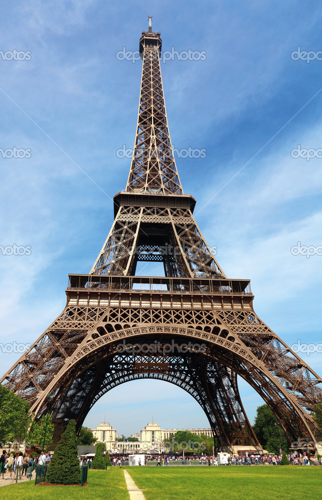 Detail Eiffel Tower Stock Photo Nomer 19