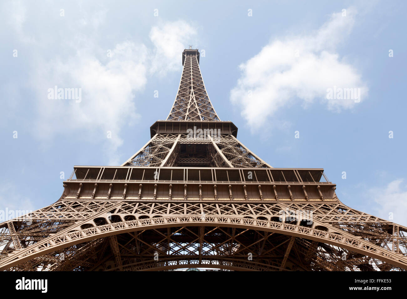 Detail Eiffel Tower Stock Photo Nomer 27