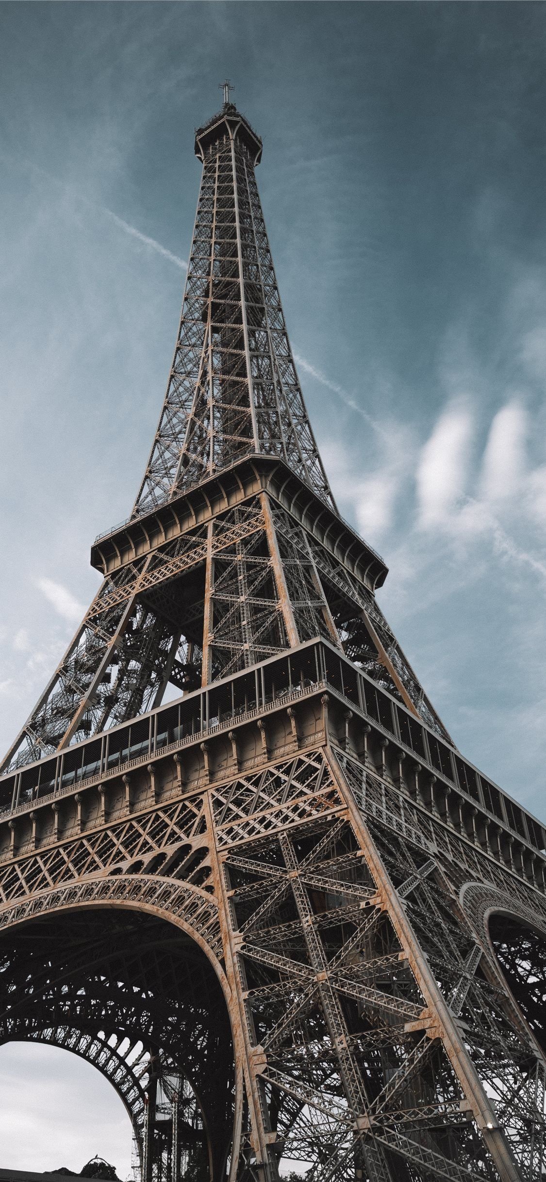 Detail Eiffel Tower Wallpaper Nomer 20