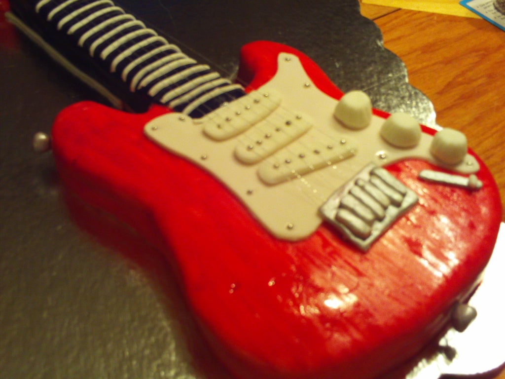 Detail Electric Guitar Cake Template Nomer 18