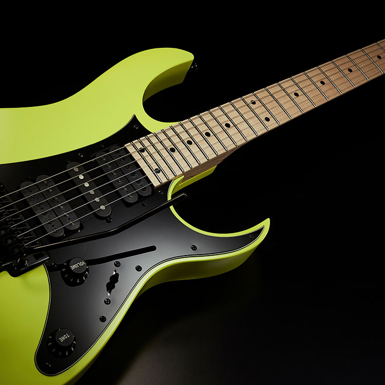 Detail Electric Guitar Pictures Nomer 43