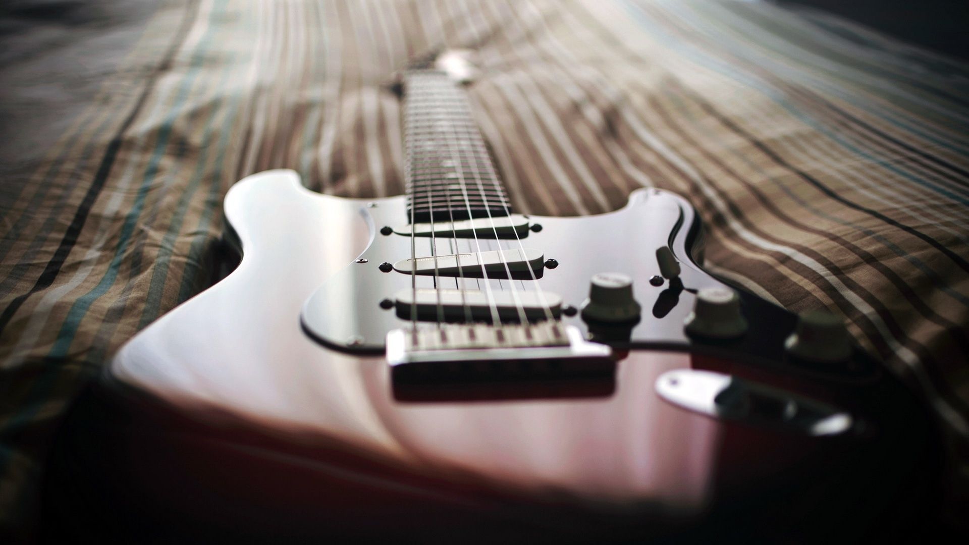 Detail Electric Guitars Backgrounds Nomer 22