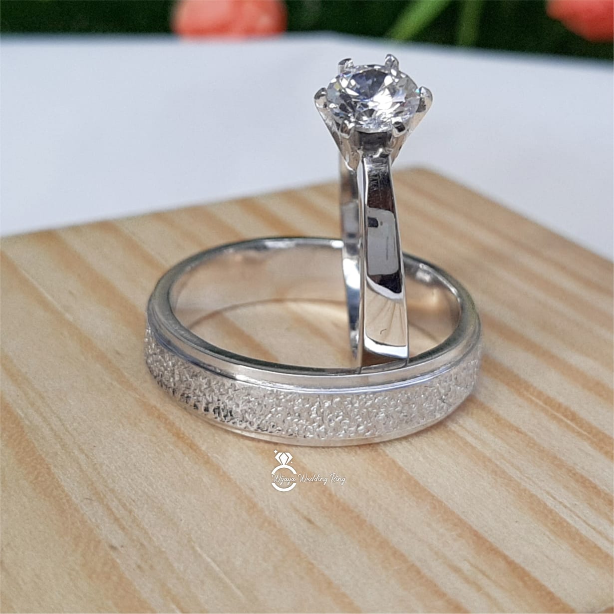 Detail Elegan Model Cincin Emas Terbaru Nomer 17