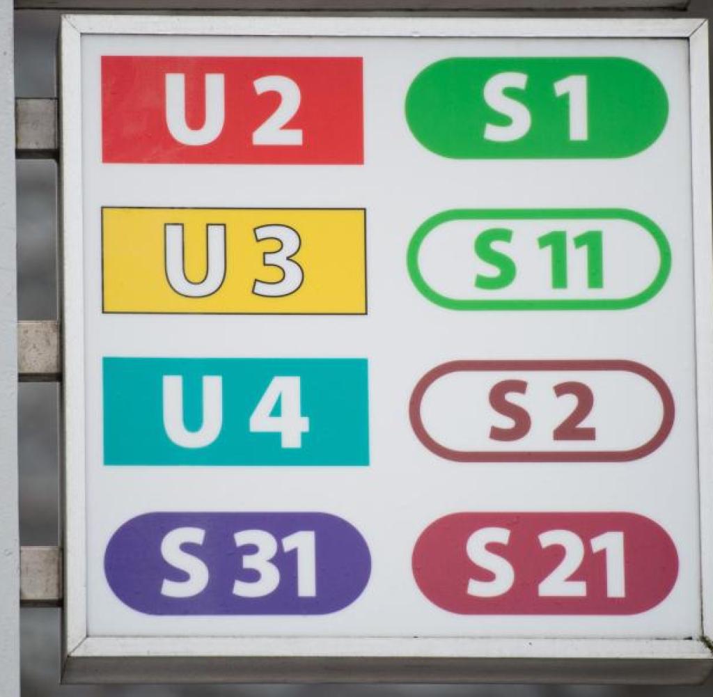 Detail U Bahn Zeichen Nomer 12