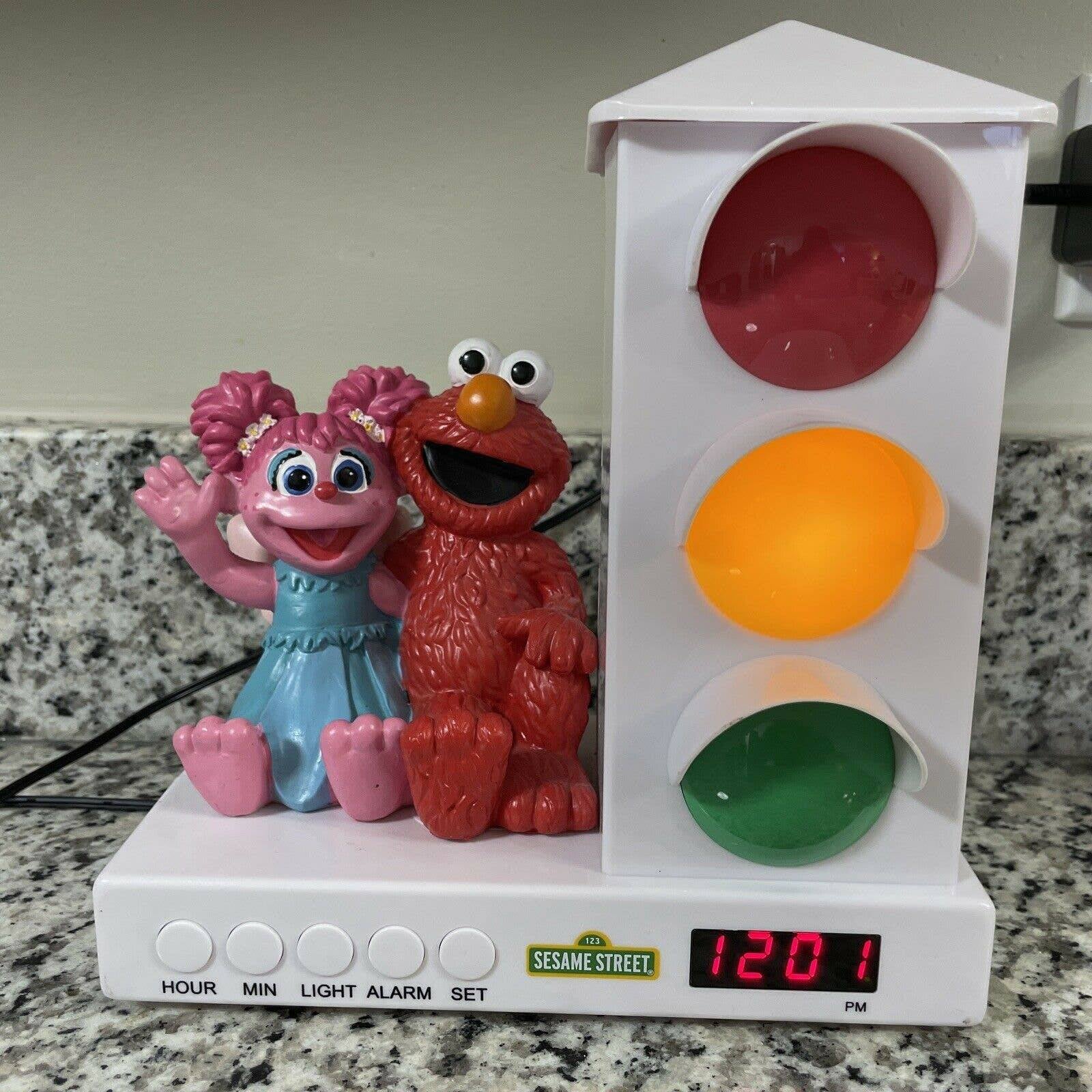 Detail Elmo Alarm Clock Nomer 30