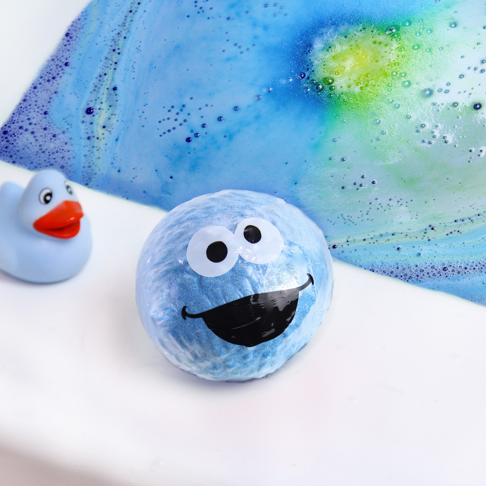 Detail Elmo Bath Bomb Nomer 2