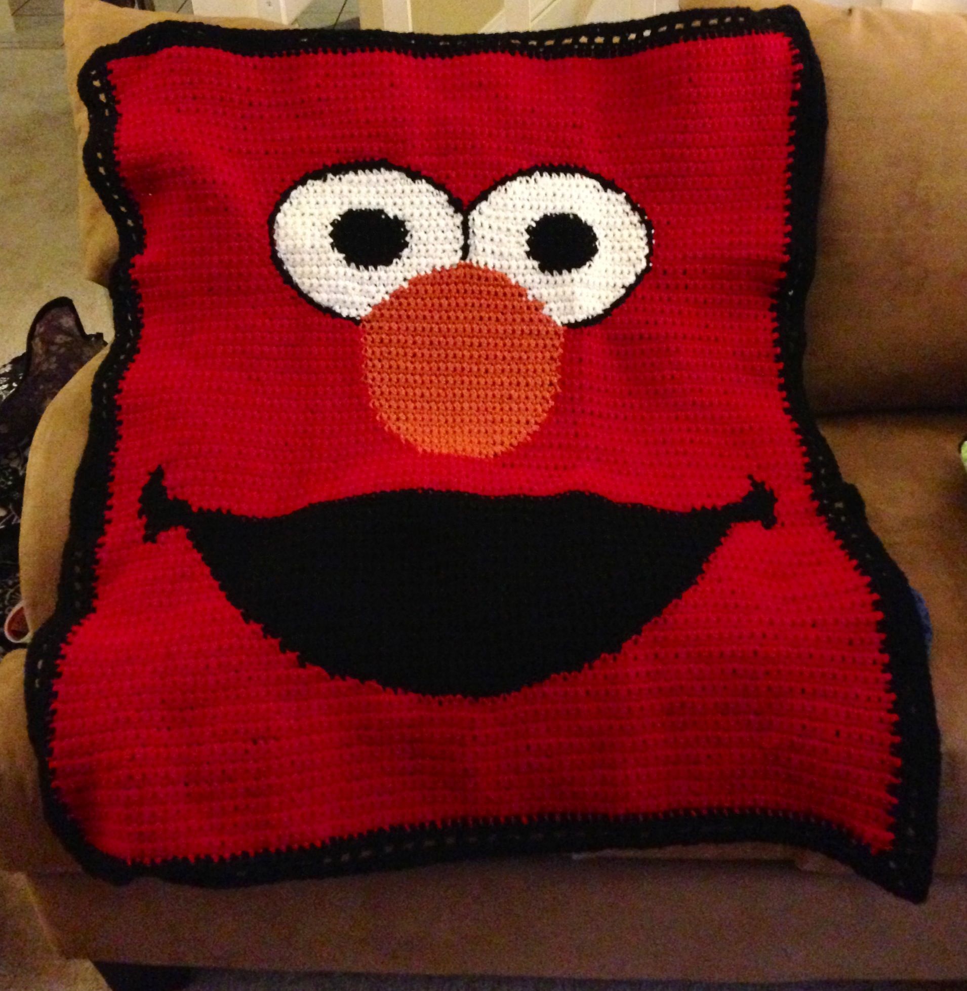 Detail Elmo Blanket And Pillow Nomer 52