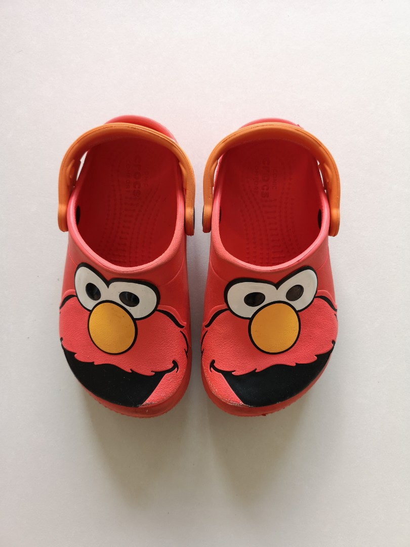 Detail Elmo Crocs Nomer 23