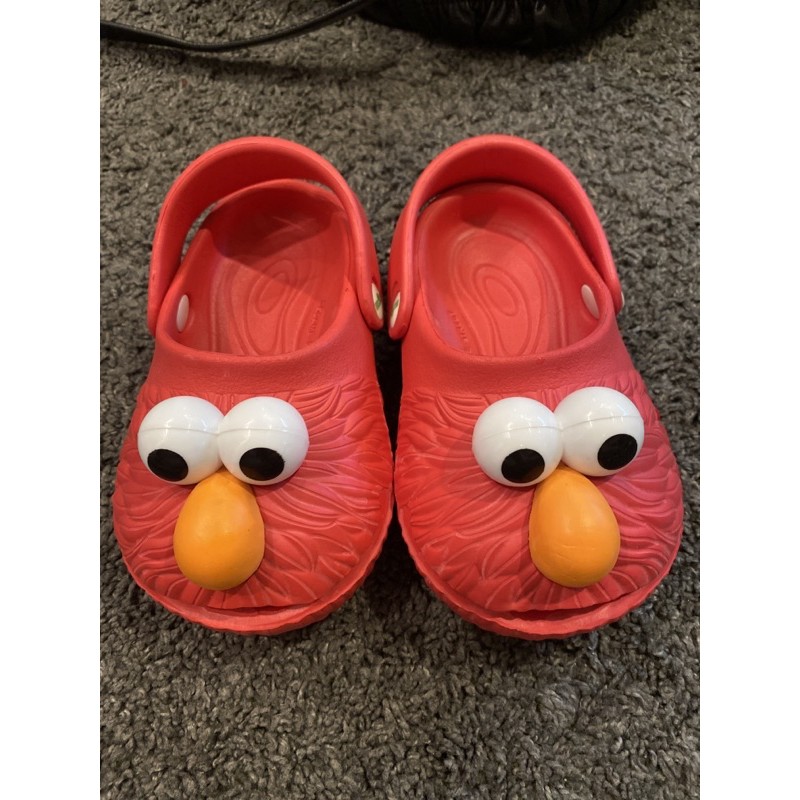 Detail Elmo Crocs Nomer 37