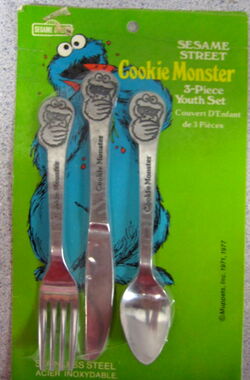 Detail Elmo Fork And Spoon Nomer 49