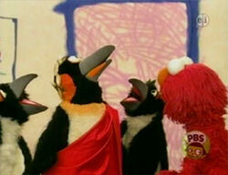Detail Elmo Penguins Nomer 15