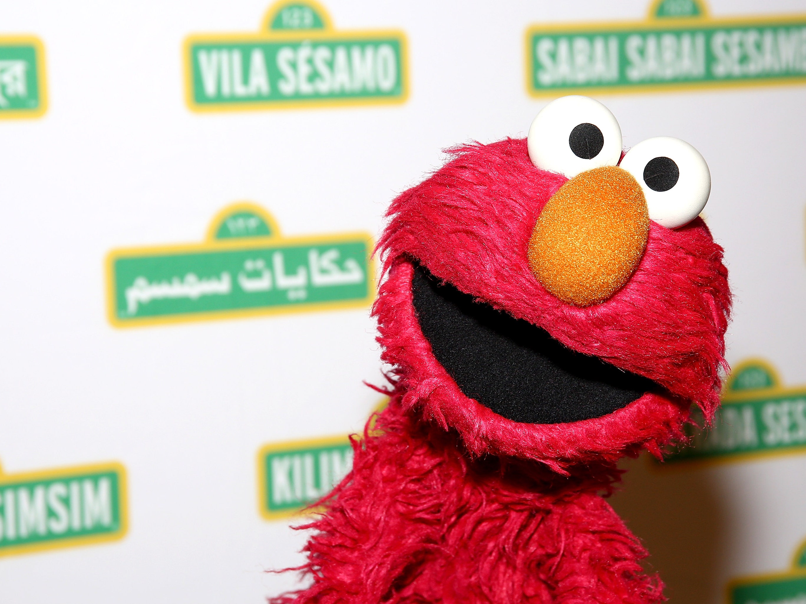 Detail Elmo Pic Nomer 21