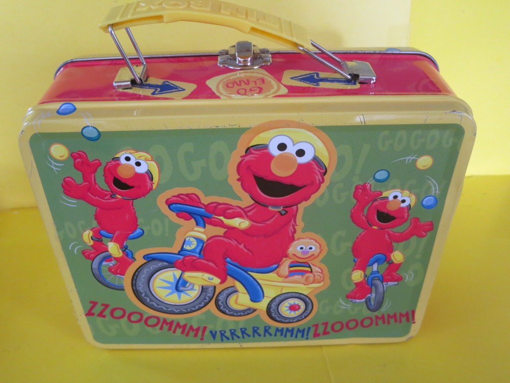 Detail Elmo Suitcase Wheels Nomer 43