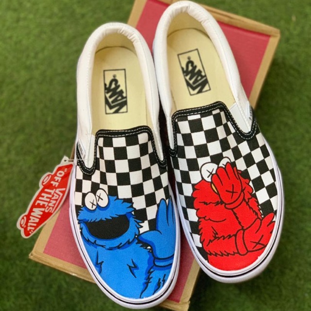 Detail Elmo Vans Shoes Nomer 19